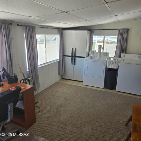 6031 W Flying M Street, Tucson, AZ 85713