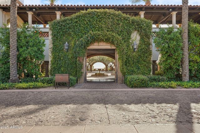 31626 N 129TH Drive, Peoria, AZ 85383