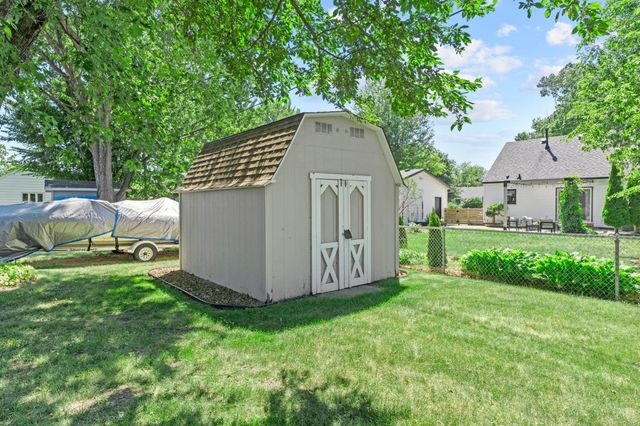 229 8th Avenue SE, Osseo, MN 55369