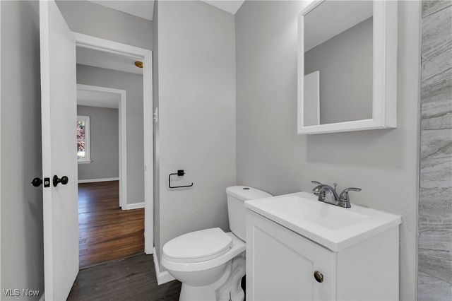 2703 Hearthstone Road, Parma, OH 44134