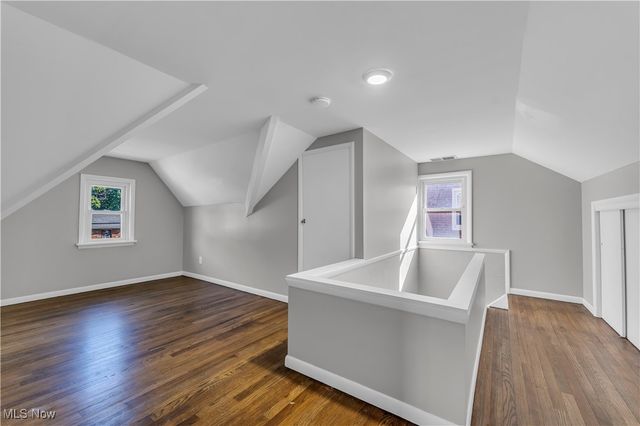 2703 Hearthstone Road, Parma, OH 44134