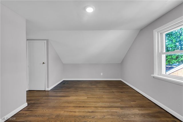 2703 Hearthstone Road, Parma, OH 44134