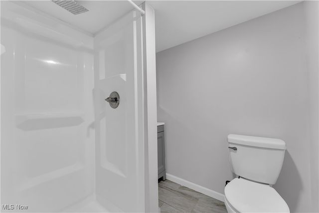 2703 Hearthstone Road, Parma, OH 44134