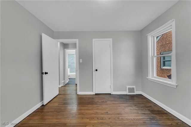 2703 Hearthstone Road, Parma, OH 44134