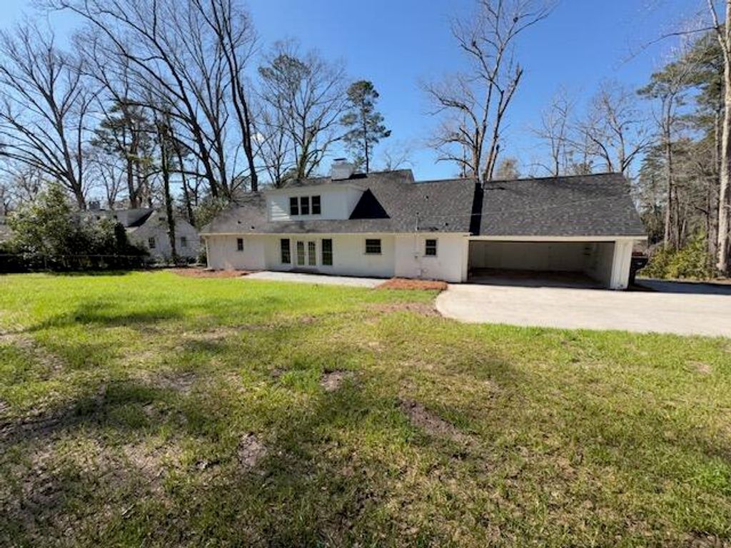 Image 3 of property listing at 289 Brookside Drive, Orangeburg, SC 29115