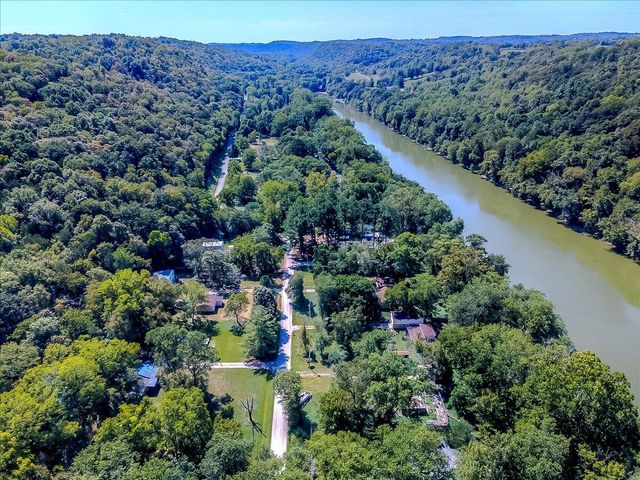1430 Shore Acres Road, Frankfort, KY 40601