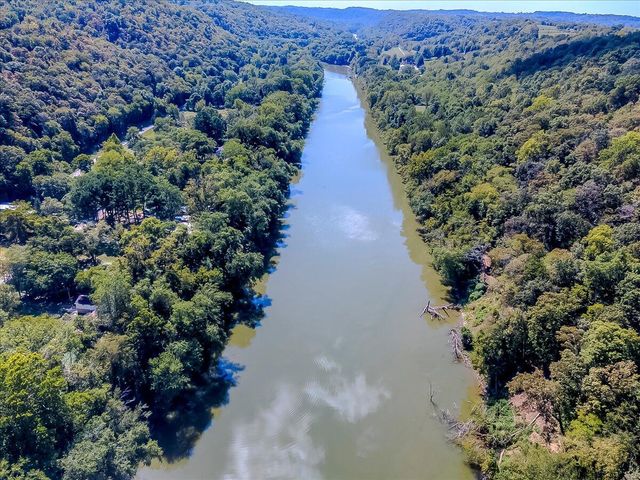 1430 Shore Acres Road, Frankfort, KY 40601