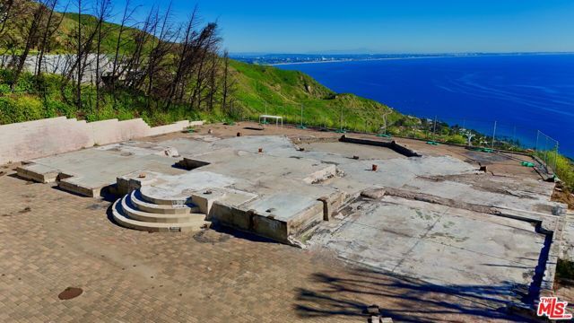 20765 Big Rock Drive, Malibu, CA 90265