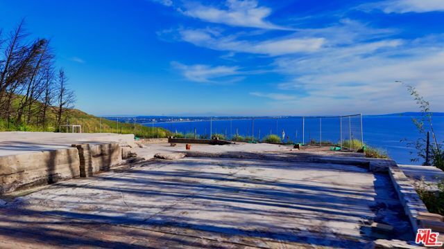 20765 Big Rock Drive, Malibu, CA 90265