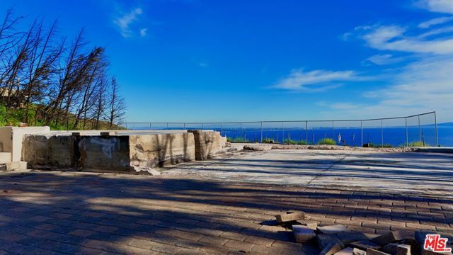 20765 Big Rock Drive, Malibu, CA 90265