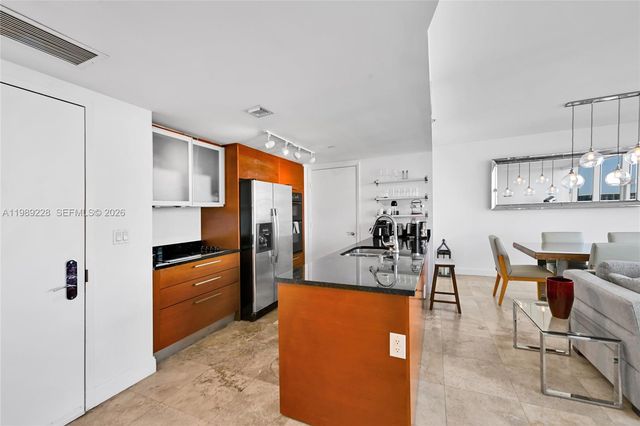 1830 S Ocean Dr 1707, Hallandale Beach, FL 33009