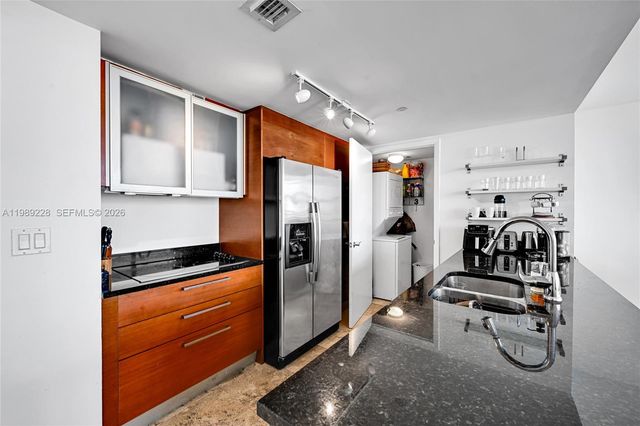 1830 S Ocean Dr 1707, Hallandale Beach, FL 33009