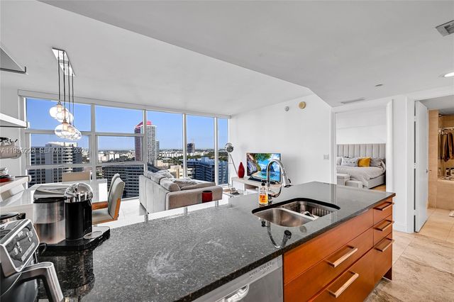 1830 S Ocean Dr 1707, Hallandale Beach, FL 33009