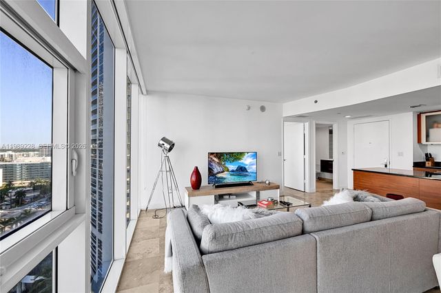 1830 S Ocean Dr 1707, Hallandale Beach, FL 33009