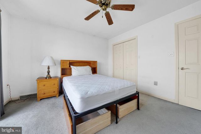 137 S RONKS RD, Ronks, PA 17572