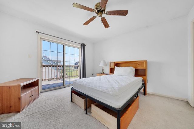 137 S RONKS RD, Ronks, PA 17572