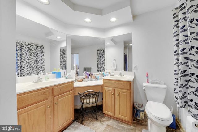 137 S RONKS RD, Ronks, PA 17572