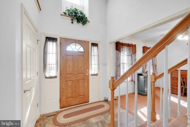 137 S RONKS RD, Ronks, PA 17572