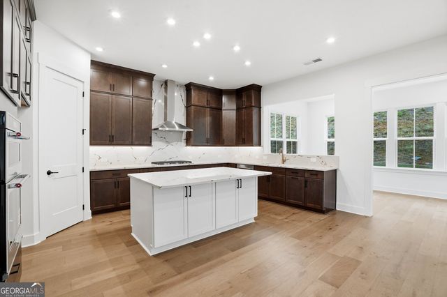2825 Medford Drive, Cumming, GA 30041