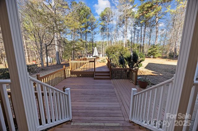 7083 Ridgeway Road, Stanley, NC 28164