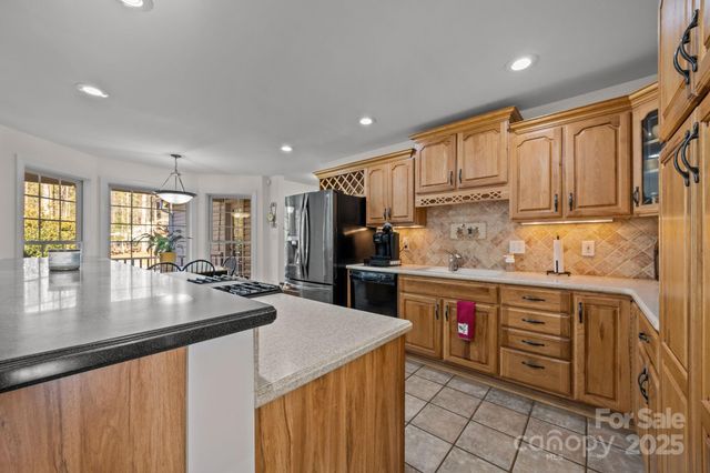 7083 Ridgeway Road, Stanley, NC 28164