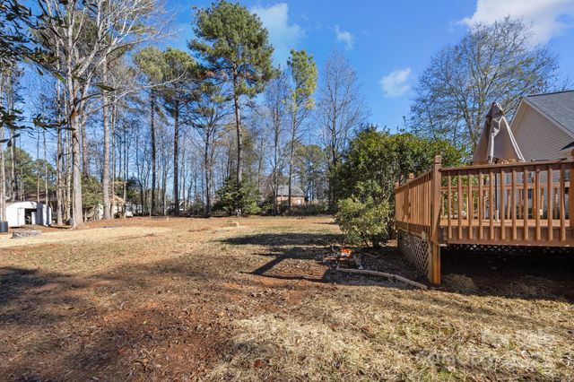 7083 Ridgeway Road, Stanley, NC 28164