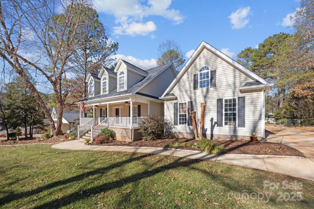 7083 Ridgeway Road, Stanley, NC 28164