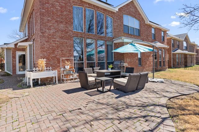 10005 Fairway Vista Drive, Rowlett, TX 75089