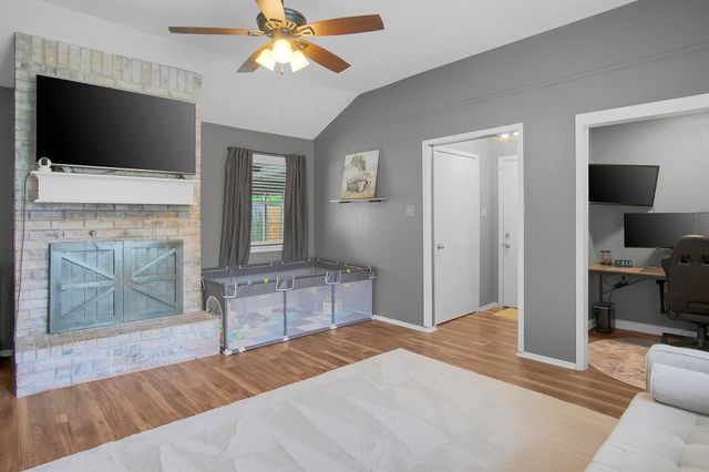 10307 Catlett Lane, La Porte, TX 77571