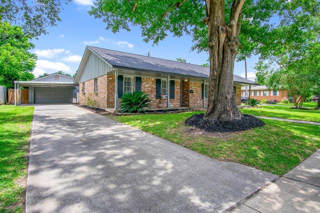 10307 Catlett Lane, La Porte, TX 77571