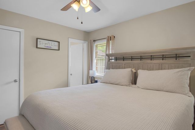 10307 Catlett Lane, La Porte, TX 77571