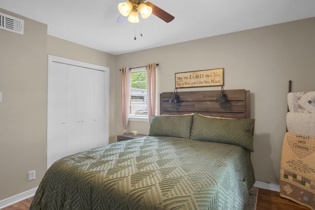 10307 Catlett Lane, La Porte, TX 77571