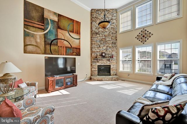 3368 KILBURN CT, White Plains, MD 20695