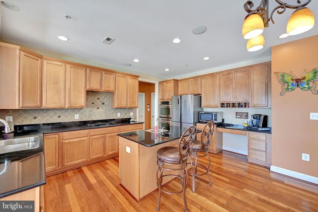 3368 KILBURN CT, White Plains, MD 20695