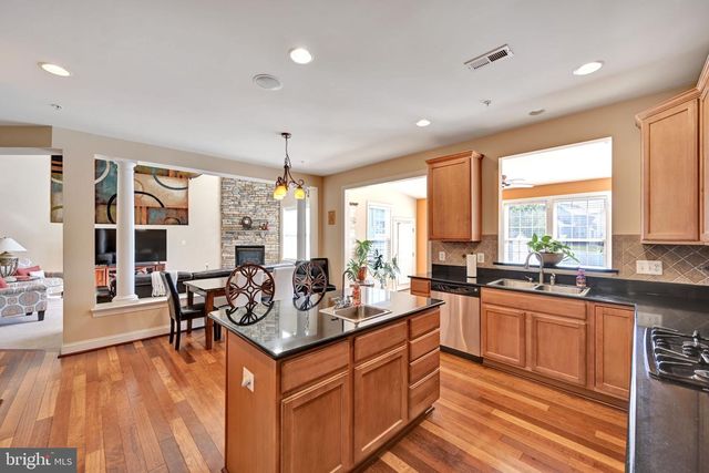3368 KILBURN CT, White Plains, MD 20695