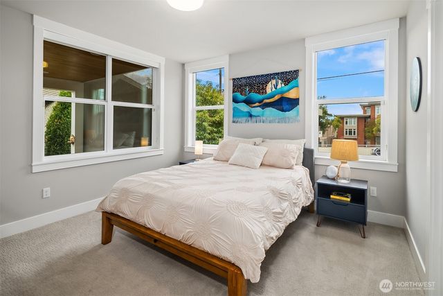 609 1st Street, Kirkland, WA 98033