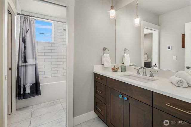 609 1st Street, Kirkland, WA 98033