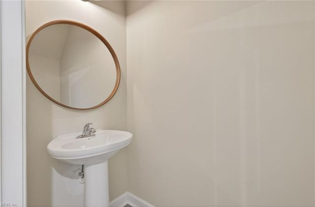 5132 Mission ST, Chesapeake, VA 23321