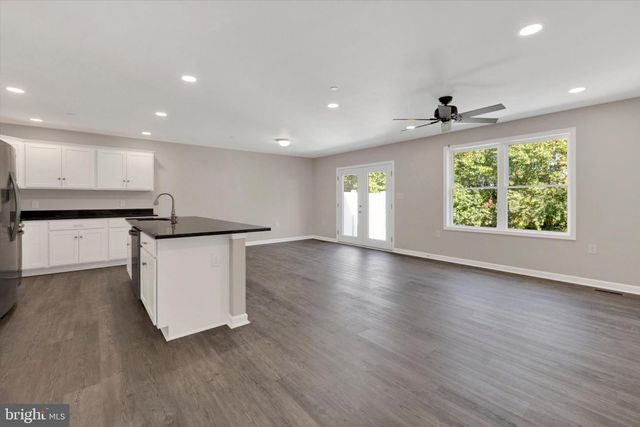 13876 PATRIOT WAY, Hagerstown, MD 21740