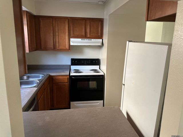 6793 Morgan Rd, Greenwell Springs, LA 70739