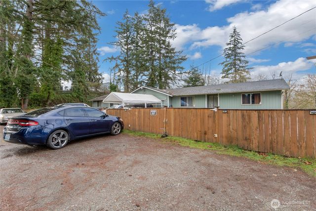 10002 10004 Barnes Lane S, Tacoma, WA 98444