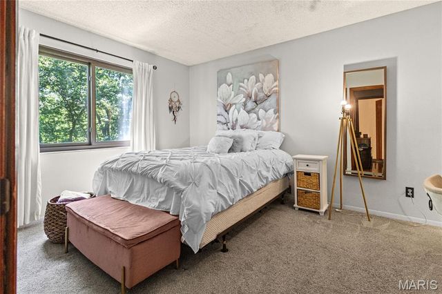 151 Shaw Drive, Eureka, MO 63025