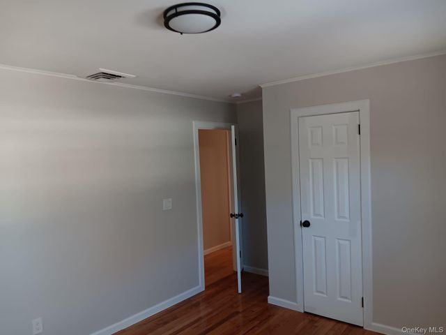 150 Albany Avenue, West Babylon, NY 11704