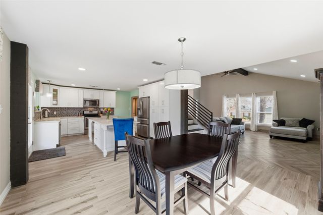 3800 Bayshore Drive, Arlington, TX 76016