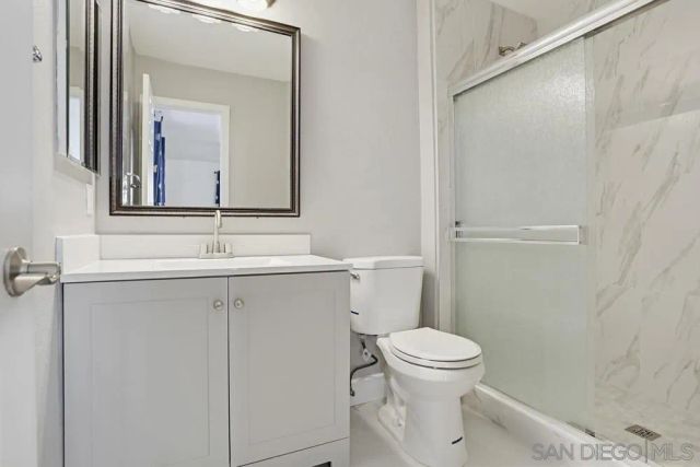 9959 Azuaga Street I101, San Diego, CA 92129