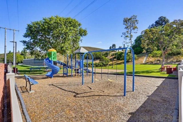 9959 Azuaga Street I101, San Diego, CA 92129