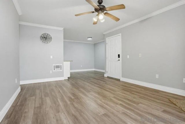 9959 Azuaga Street I101, San Diego, CA 92129