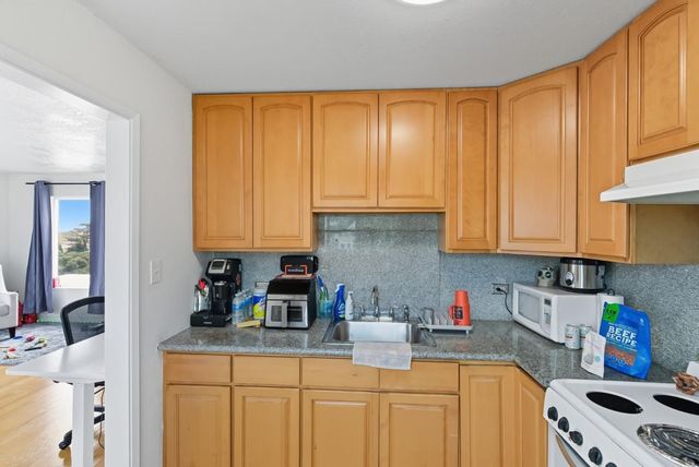 1840 Church Street, San Francisco, CA 94131