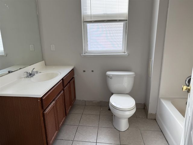 821 Trimble Avenue, Kalamazoo, MI 49048