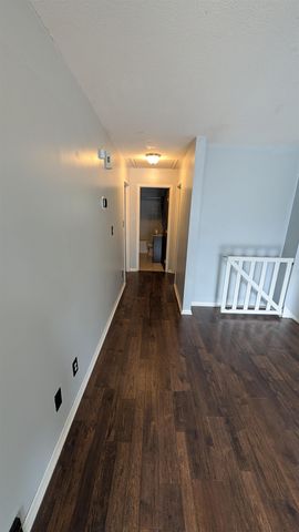 1609 N Main St, Rose Hill, KS 67133